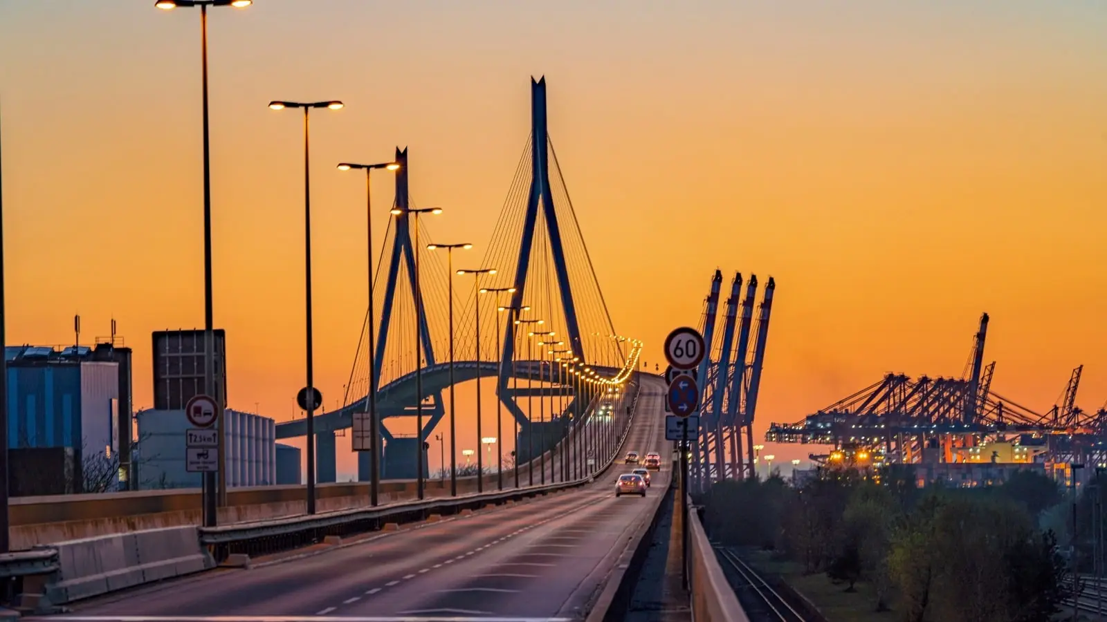 Kohlbrandbrücke im Hamburg. Beliebte Umleitung vom Elbtunnel